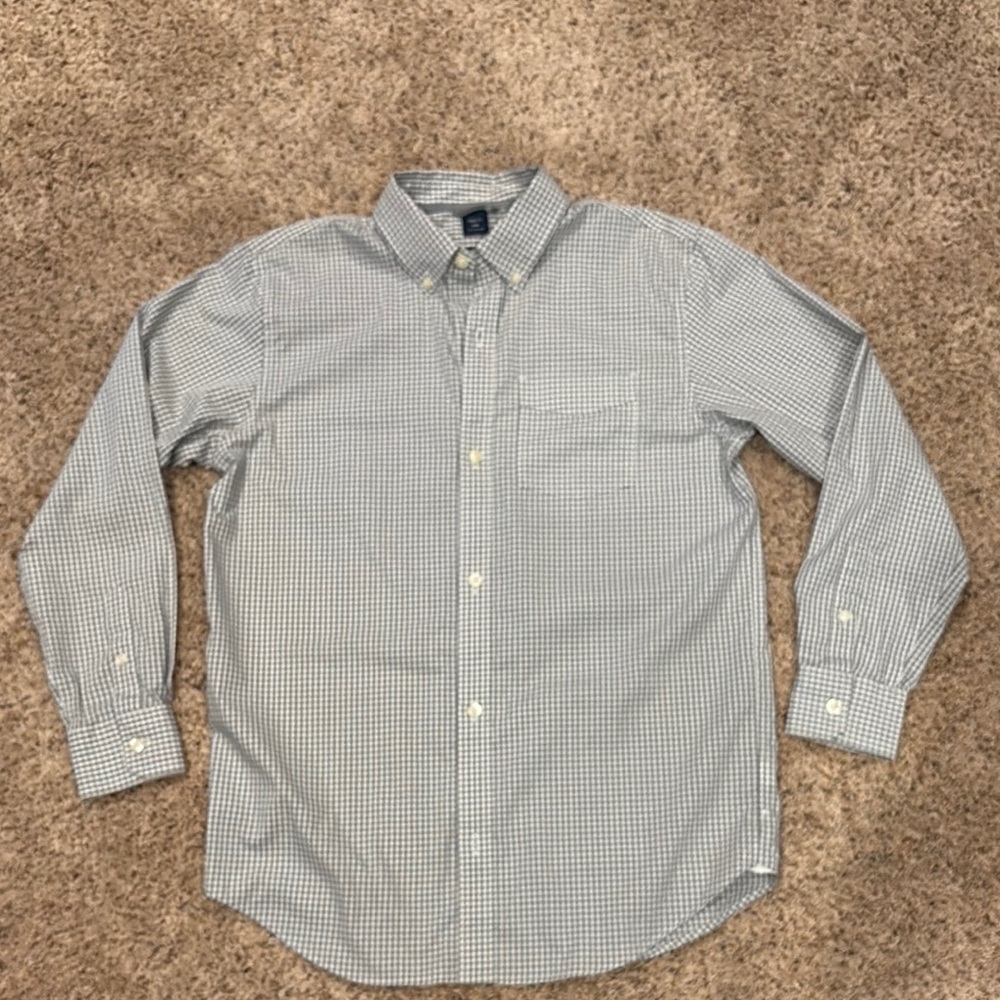 GAP Gray Casual Button Down Shirt with Gingham Pattern